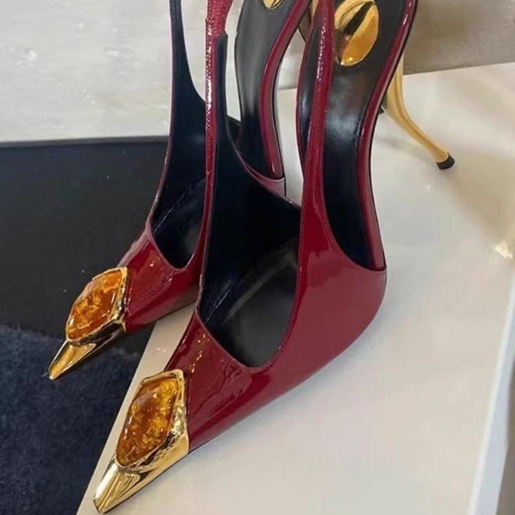 Star style Gemstone Metal Toe  - đánh giá và giá Casual Sandal Leather
